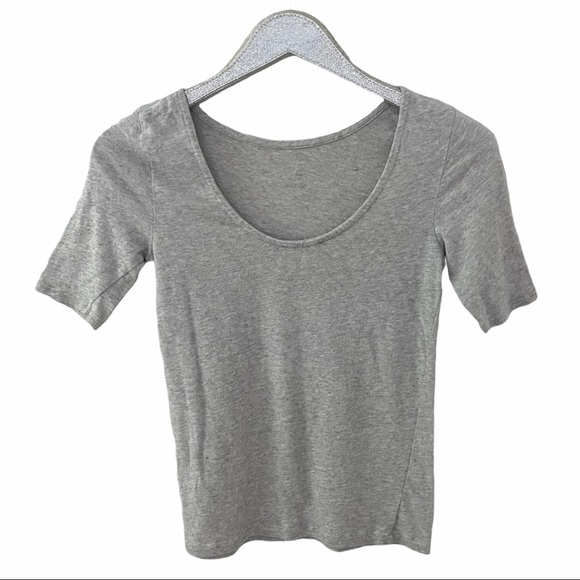 Madewell Gray Fitted Sleeve T-Shirt Blouse with Scoop Back - Picture 2 of 7